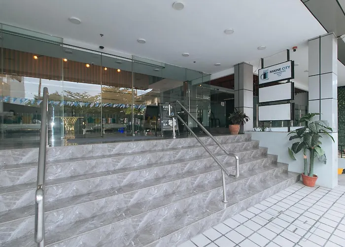 Maine Residences Tramo Near Naia Terminal